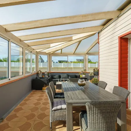 Guiriden By Interhome